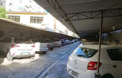 Imagem 6: Estacionamento Riachuelo. 1.166m² de Áreae5 Vagas na garagem