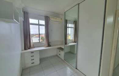 Imagem 4: Apartamento para venda tem 87 metros quadrados com 3 quartos em Calhau...