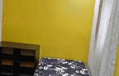 Imagem: O quarto possui Área de serviço e está localizado em Centro