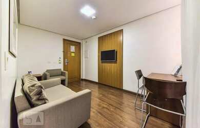 Imagem: O apartamento possui 1 Dormitório, 1 Banheiro, 1 Vaga na garagem