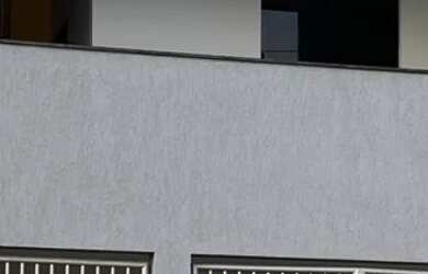 Imagem: A casa possui 4 Dormitórios, 2 Banheiros, 1 Vaga na garagem