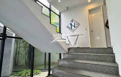 Imagem 14: Jardim das Américas - 1.010m2 - 04 suítes - Mansão na Ponta Negra - Vendo