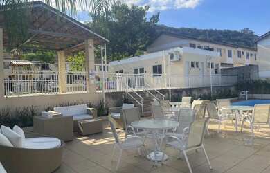 Imagem 2: CASA TODA PLANEJADA EM COND COM PISCINA