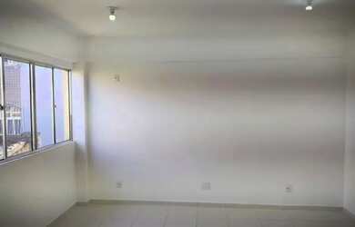 Imagem 2: Sala comercial com 22 metros quadrados no Eldorado