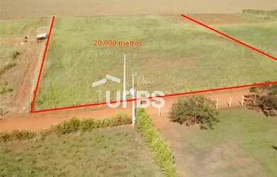 Imagem: A fazenda possui 20.000m² de Área e está localizado em Santo