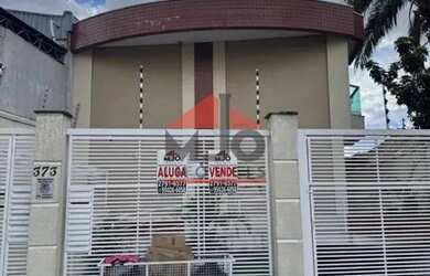 Imagem: A casa em condomínio possui 2 Dormitórios, 3 Banheiros, 2