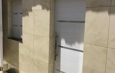 Imagem: A casa possui 1 Dormitório, 1 Banheiro e 45m² de Área e está