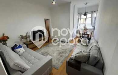 Imagem: O apartamento possui 2 Dormitórios, 2 Banheiros e 80m² de