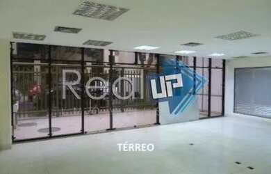 Imagem: O depósito possui 305m² de Área e está localizado em Botafogo