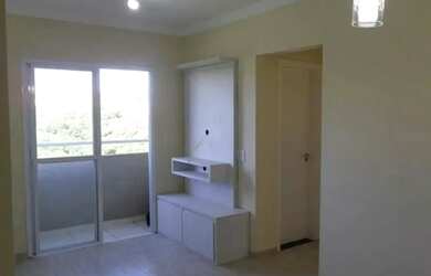 Imagem: O apartamento possui 2 Dormitórios, 1 Banheiro, 2 Vagas na