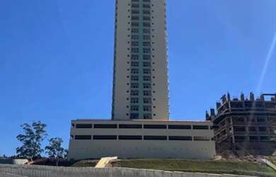 Imagem: O apartamento possui 4 Dormitórios, 2 Banheiros, 1 Vaga na