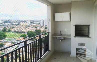 Imagem: O apartamento possui 3 Dormitórios, 1 Banheiro, 2 Vagas na