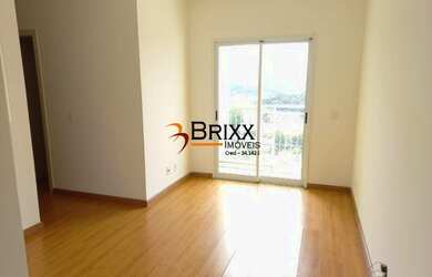 Imagem: O apartamento possui 3 Dormitórios, 1 Banheiro, 2 Vagas na