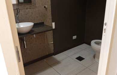 Imagem 9: LOJA à venda com 104.4m² por R$ 650.000,00 no bairro Centro - CURITIBA...