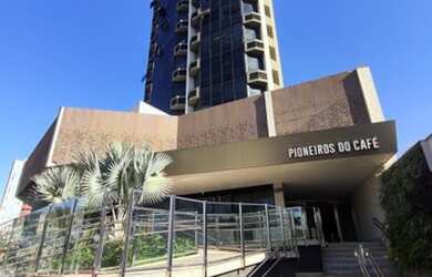 Imagem: O depósito possui 1 Vaga na garagem, 65m² de Área e está