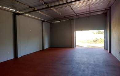 Imagem 2: Galpão - Alugo. 90m² de Área