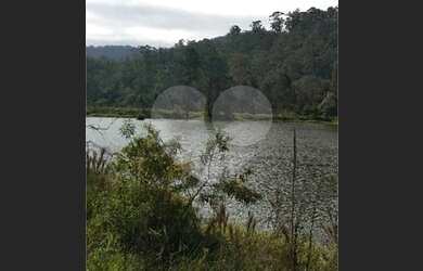 Imagem 8: Maravilhoso terreno as margens de um lago a venda na cidade de Jarinu...