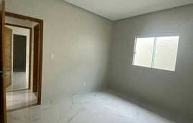 Imagem: A casa possui 3 Dormitórios, 1 Banheiro, 120m² de Área e