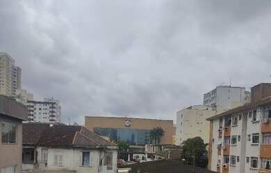 Imagem: O apartamento possui 1 Dormitório, 1 Banheiro, 60m² de Área