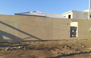 Imagem: A casa possui 2 Dormitórios, 2 Banheiros e está localizado