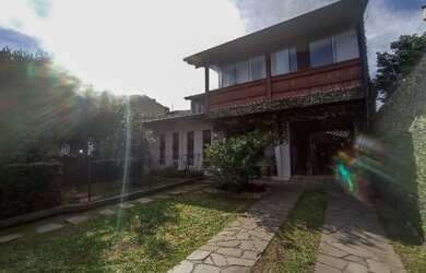 Imagem 2: Casa em Guarujá. Piscina, Churrasqueira, Área de serviçoe235m² de...