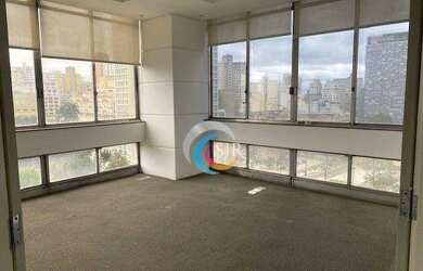 Imagem: O depósito possui 285m² de Área e está localizado em Centro