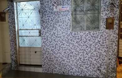 Imagem: A casa possui 1 Dormitório, 1 Banheiro e está localizado