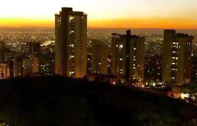 Imagem: O apartamento possui 3 Dormitórios, 4 Banheiros, 4 Vagas na