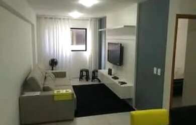 Imagem: O apartamento possui 1 Dormitório, 1 Banheiro, 1 Vaga na garagem