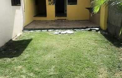 Imagem: A casa possui 1 Dormitório, 1 Banheiro, 30m² de Área e está