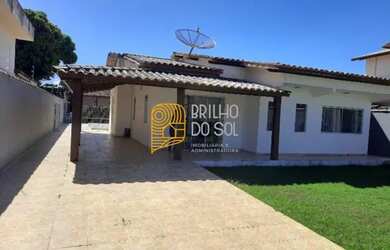 Imagem: A casa em condomínio possui 4 Dormitórios, 4 Banheiros, 3