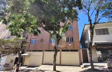 Imagem: O apartamento possui 3 Dormitórios, 2 Banheiros, 1 Vaga na