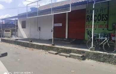 Imagem: O depósito possui 2 Vagas na garagem, 45m² de Área e está