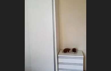 Imagem: O apartamento possui 3 Dormitórios, 2 Banheiros, 1 Vaga na