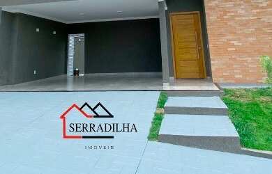 Imagem: A casa em condomínio possui 3 Dormitórios, 4 Banheiros, 2