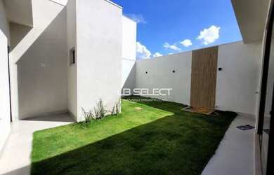 Imagem 6: Casa alto padrão no bairro Novo Mundo com três suítes e área gourmet...