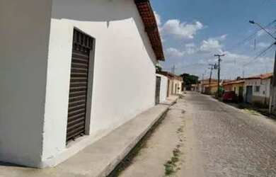 Imagem 3: Casa no alto da ressurreição vendo ou troco por outra na zona norte...