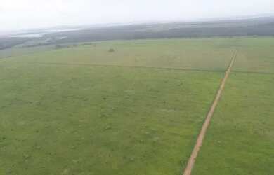 Imagem: A fazenda possui 50.130.000m² de Área e está localizado