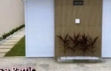 Imagem: A casa possui 2 Dormitórios, 1 Banheiro, 2 Vagas na garagem