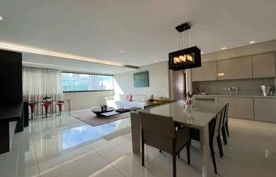 Imagem: O apartamento possui 3 Dormitórios, 4 Banheiros, 3 Vagas na