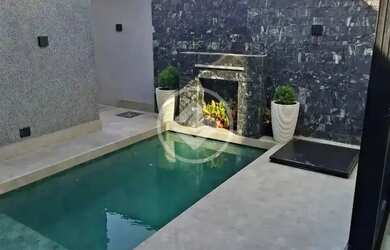 Imagem: A casa em condomínio possui 3 Dormitórios, 4 Banheiros, 2