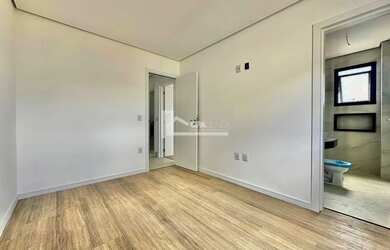 Imagem 12: Cobertura à Venda no bairro Itapoã, 4 Quartos sendo 2 Suítes, 2 Vagas...