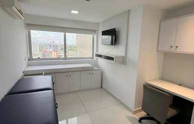 Imagem 8: ATLANTIC TOWER MEDICAL , 260m2, ANDAR ALTO, 100 MOBILIADO E TODO CLIMATIZADO