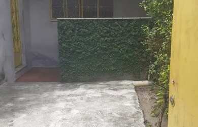 Imagem: A casa possui 5 Dormitórios, 5 Banheiros, 225m² de Área e