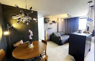 Imagem: O apartamento possui 2 Dormitórios, 2 Banheiros, 1 Vaga na