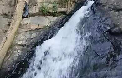 Imagem: O terreno possui 500m² de Área e está localizado em Alumínio