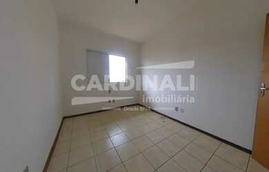 Imagem 9: apartamento de dois dormitórios sendo um suíte com uma vaga de garagem