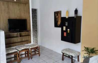 Imagem: A casa possui 2 Dormitórios, 2 Banheiros e está localizado