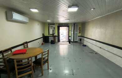 Imagem 6: Galpão/Depósito/Armazém para aluguel possui 280 metros quadrados