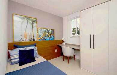 Imagem 9: Novinho, em frente ao supermercado Bahamas do Teixeiras para venda